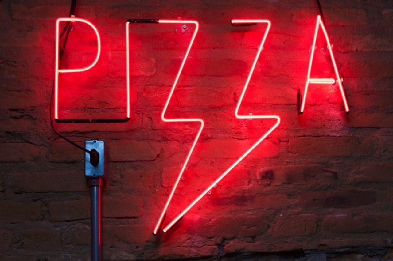 pizza-néon-signalisation lumineuse-1596888